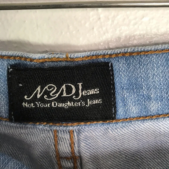 Not your daughter’s jeans Sz 12 - Picture 3 of 7